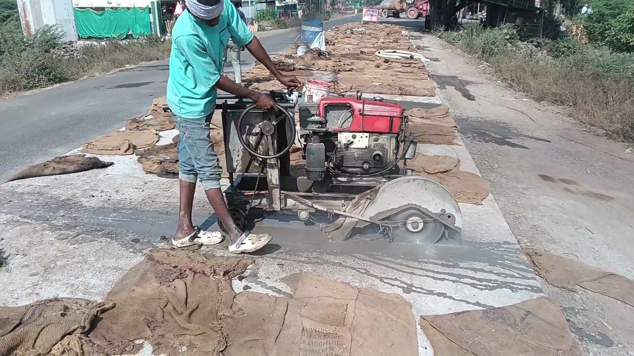Groove cutting of PQC Pavement Chalisgaon MH