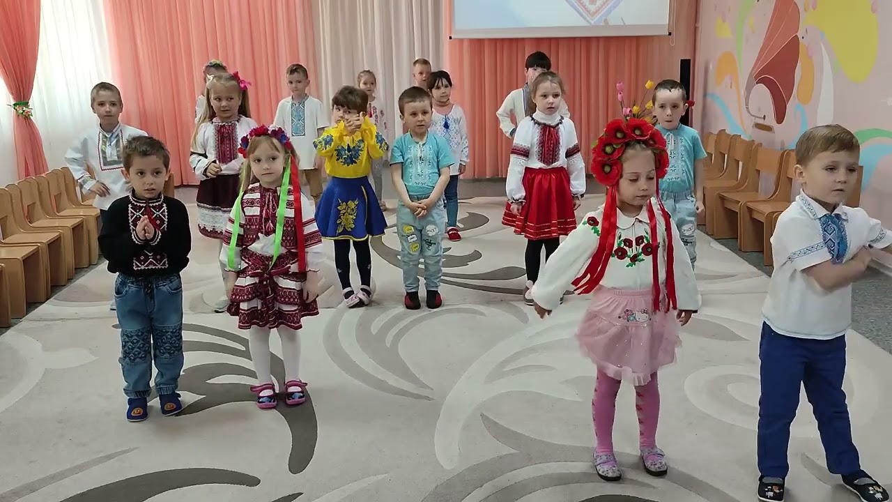 КЗДО №43 КМР День вишиванки