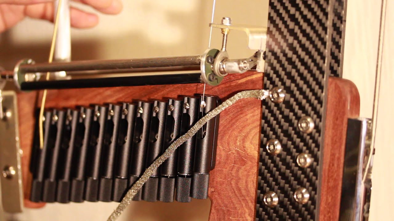 Testing the Rotary Pitch Transposer For Electric Kora with thin and fat strings