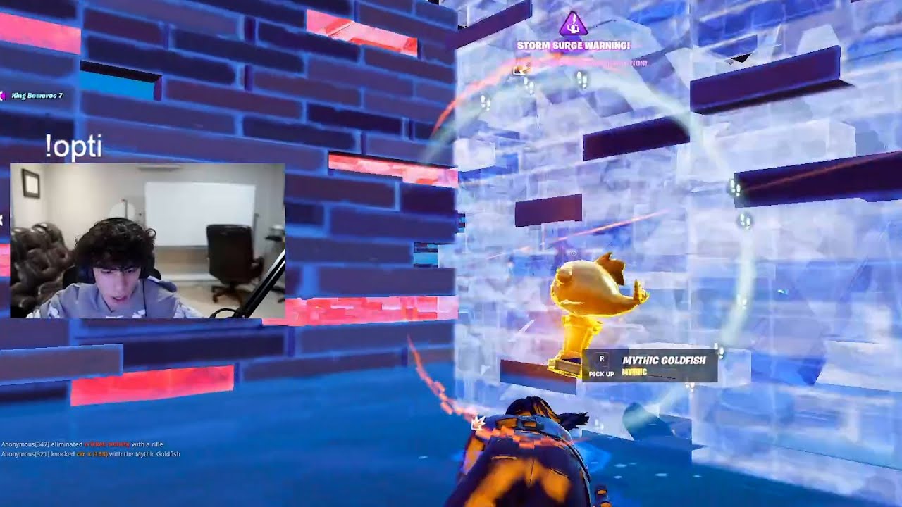 Peterbot gets a Mythic Goldfish in Div 1 💀 (then kills a guy with it)