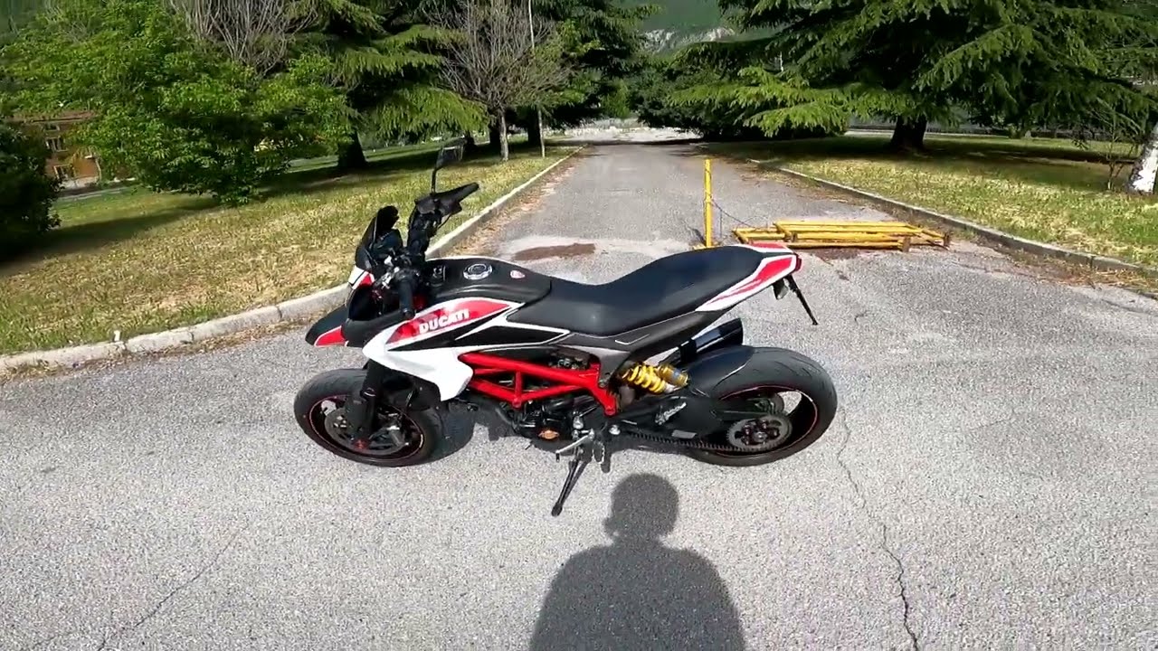 Hypermotard 821 SP + Hp corse