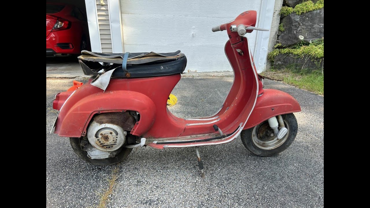 1964 Vespa 90 - Hasn't run in over 50 years, let's give it some TLC!