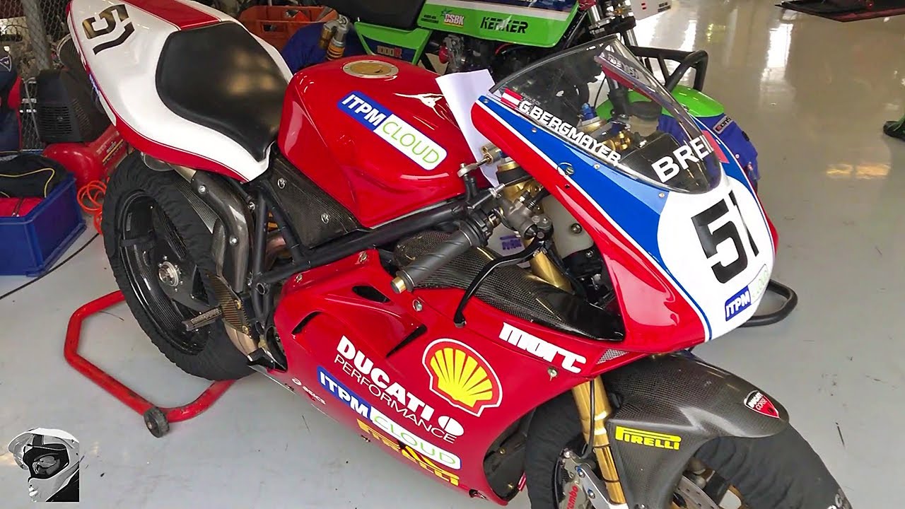 Ducati 916 (1998) ... 120 секунд чистой и простой музыки Desmo