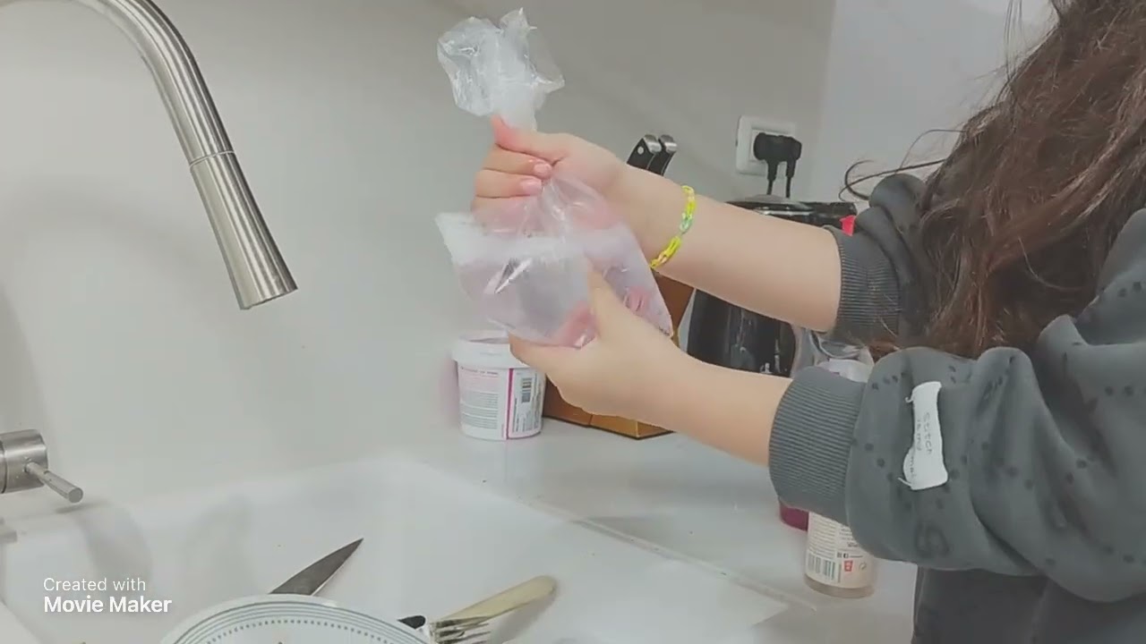 אלה עושה סקווצ'י.
