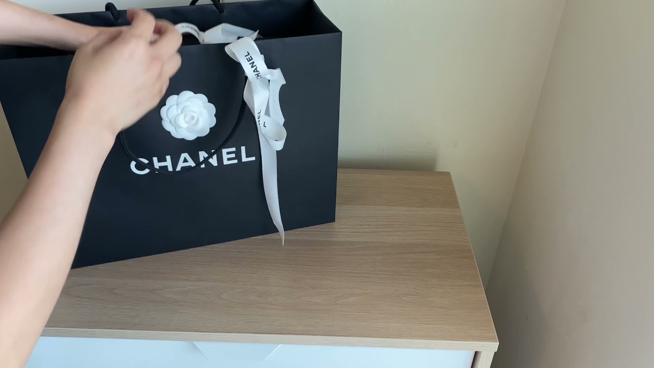 Chanel 21A Gray Mini Flap with Top Handle Unboxing