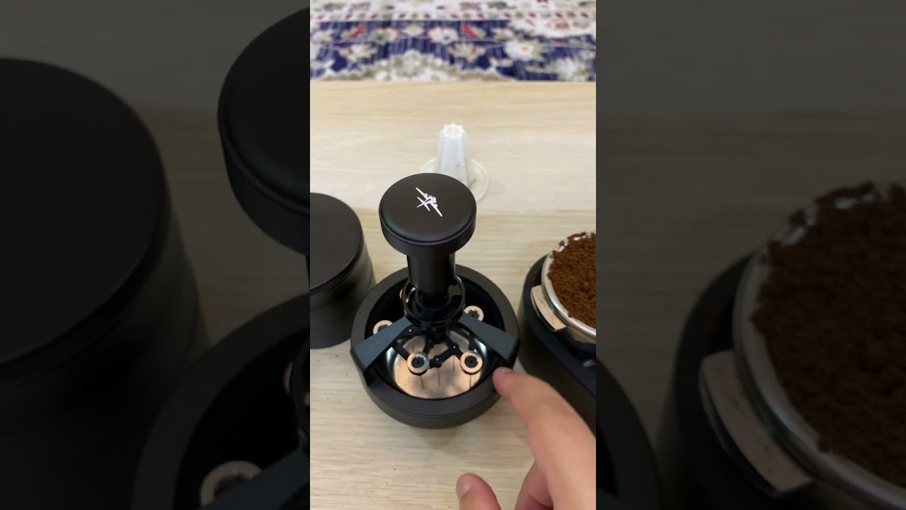 مراجعة وتجربة لمفكك تكتلات وموزع MHW-3BOMBER Cyclone needle distribution tool