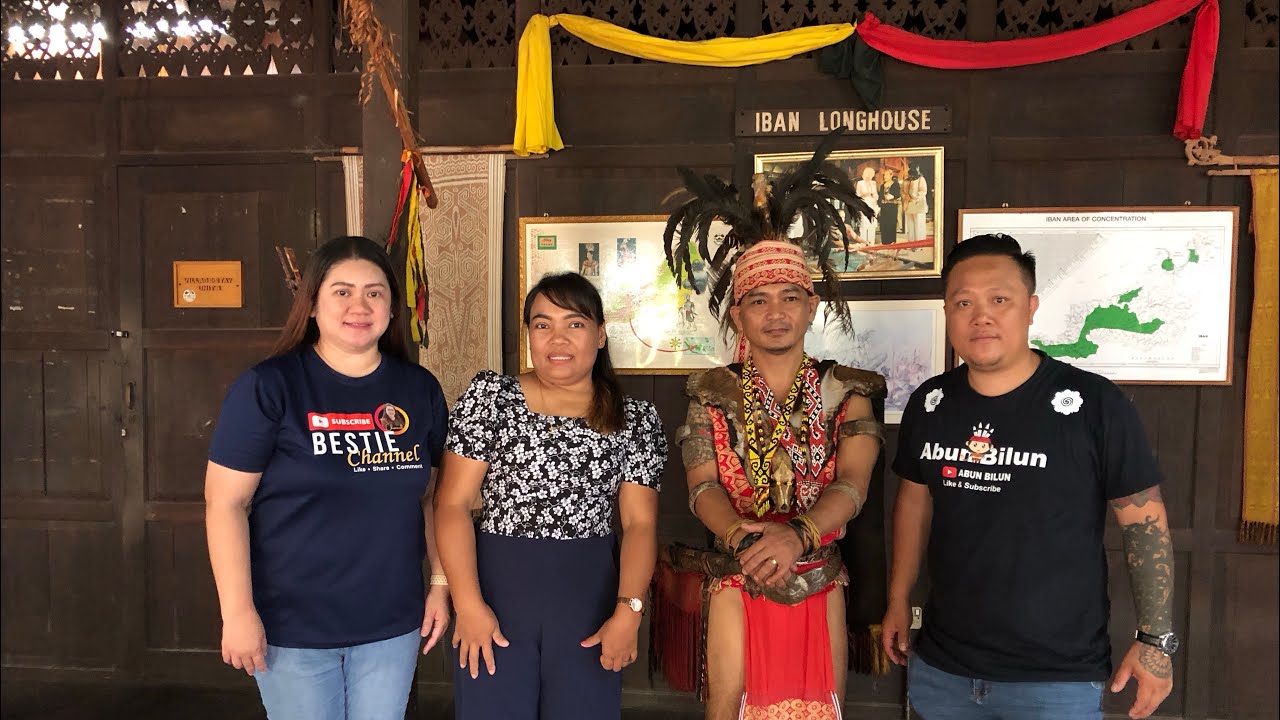 Rumah Panjang Iban Di Kampung Budaya Sarawak.