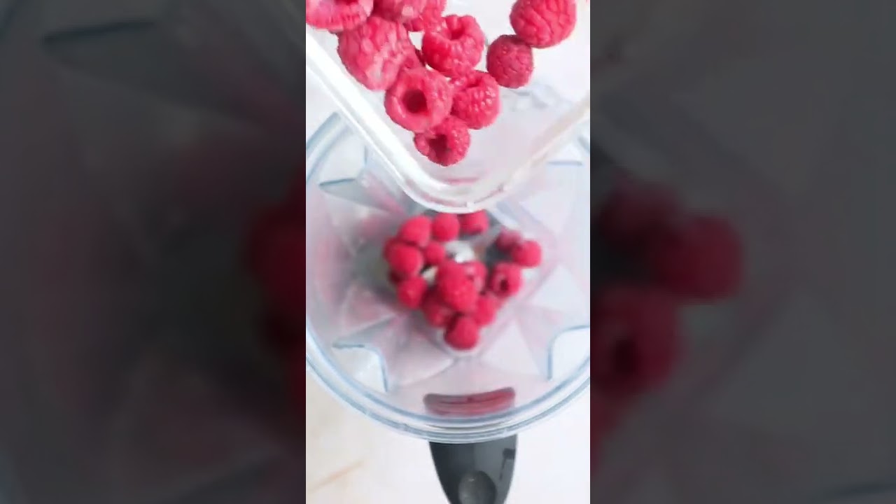 Sea moss smoothie #fyp #youtubeshorts #vegan #seamossgel #seamos #smoothie #healthy #sub #viral #yum