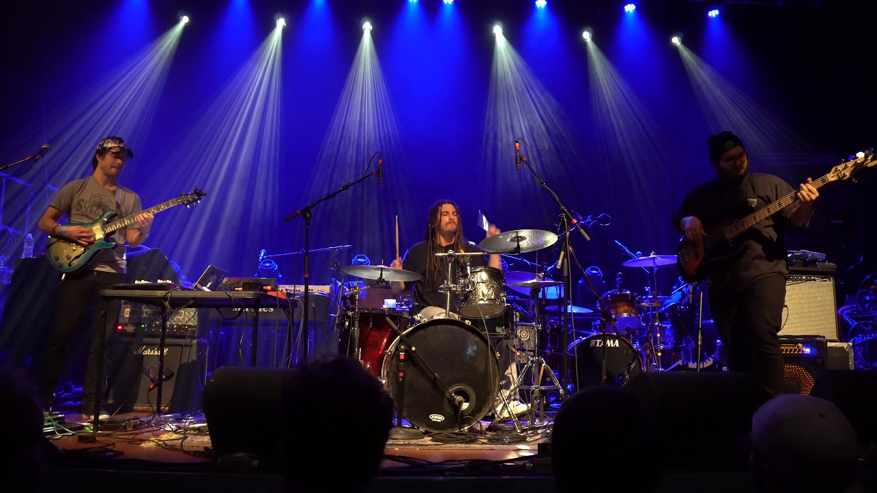 Vibe & Direct   Chrysanthemum @ Madison Theater   3/31/2018