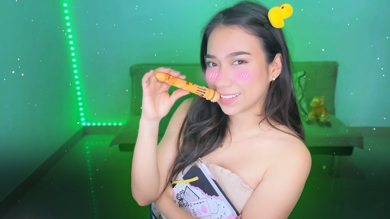 La NUEVA del SALÓN te COQUETEA 😍| ASMR ROLEPLAY