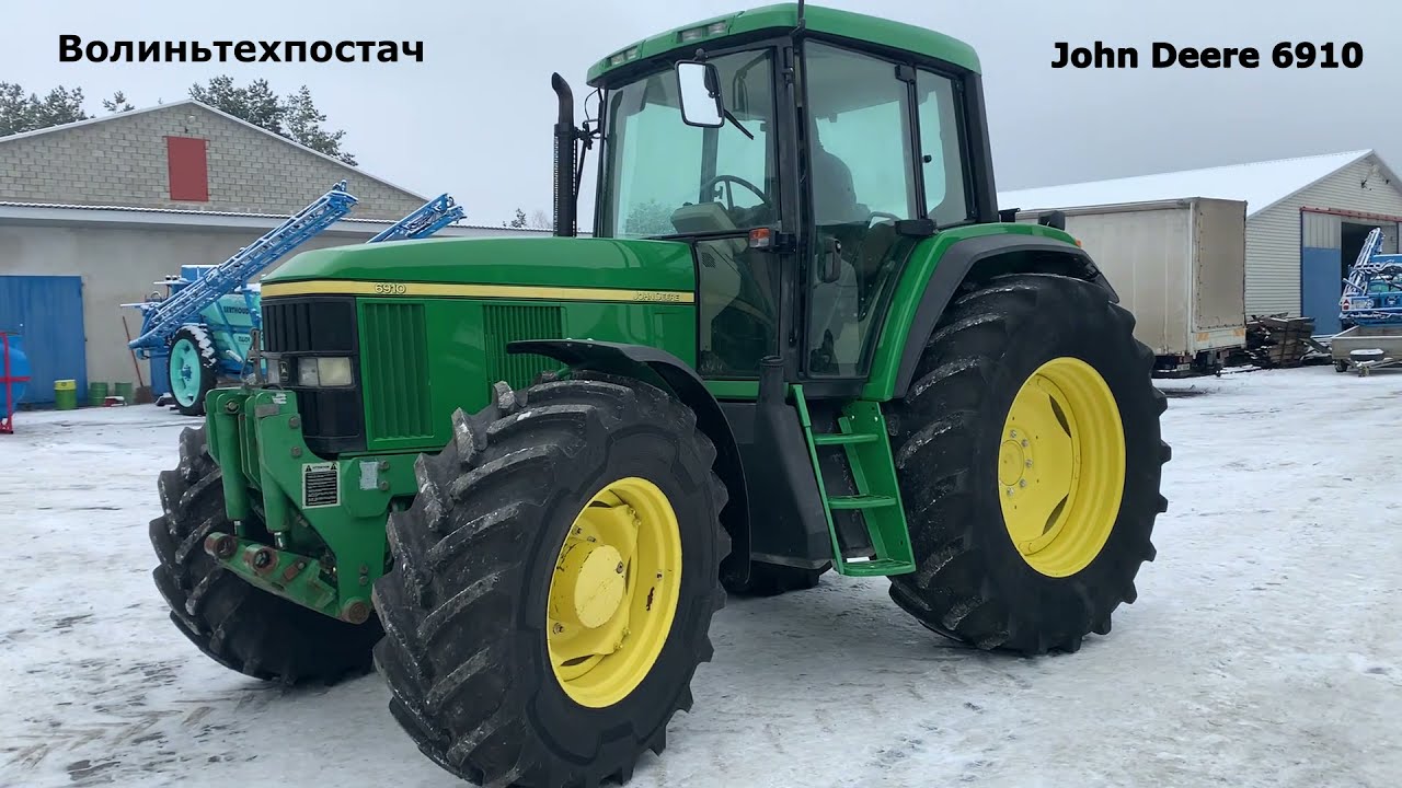 John Deere 6910