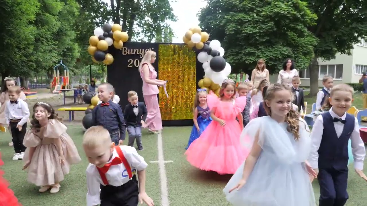 Випускне свято 2025: ДНЗ 73 «Мальвіна» група №11, Черкаси, Україна