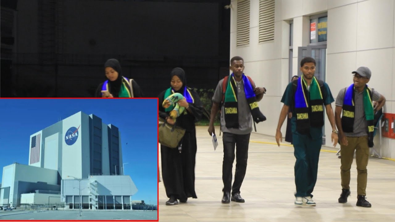 WANAFUNZI WALIOCHAGULIWA NA NASA ZNZ WATINGA AIRPORT WAONYESHA UVUMBUZI WA PICHA ZA NASA
