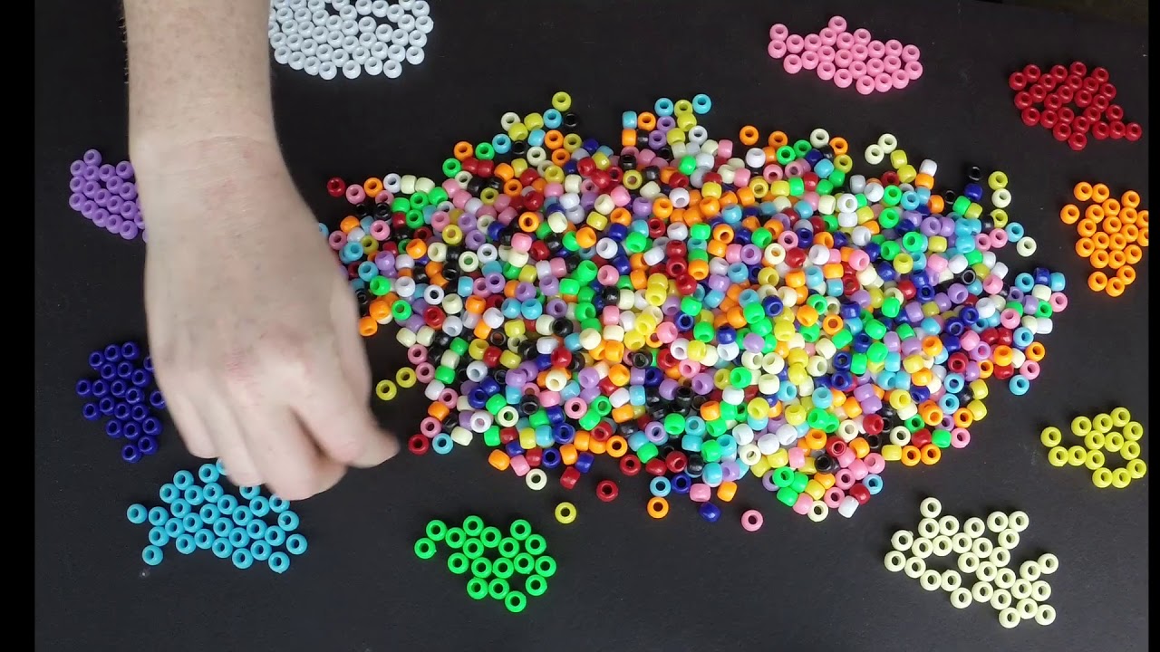 56 Minutes of Sorting a Whole Bag of Pony Beads by Color