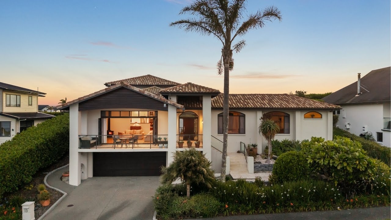 13 Pacific Cliff Drive, Gulf Harbour