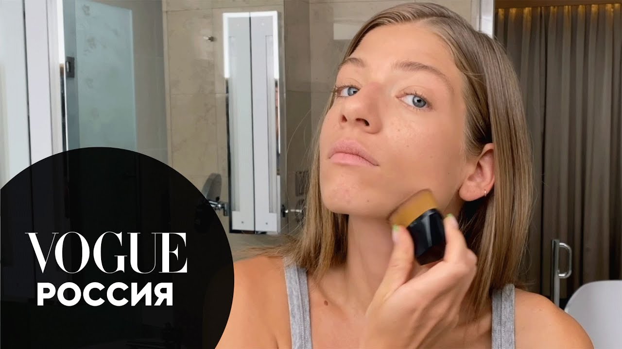 Саша Новикова: уход за кожей зимой и легкий макияж | Vogue Россия