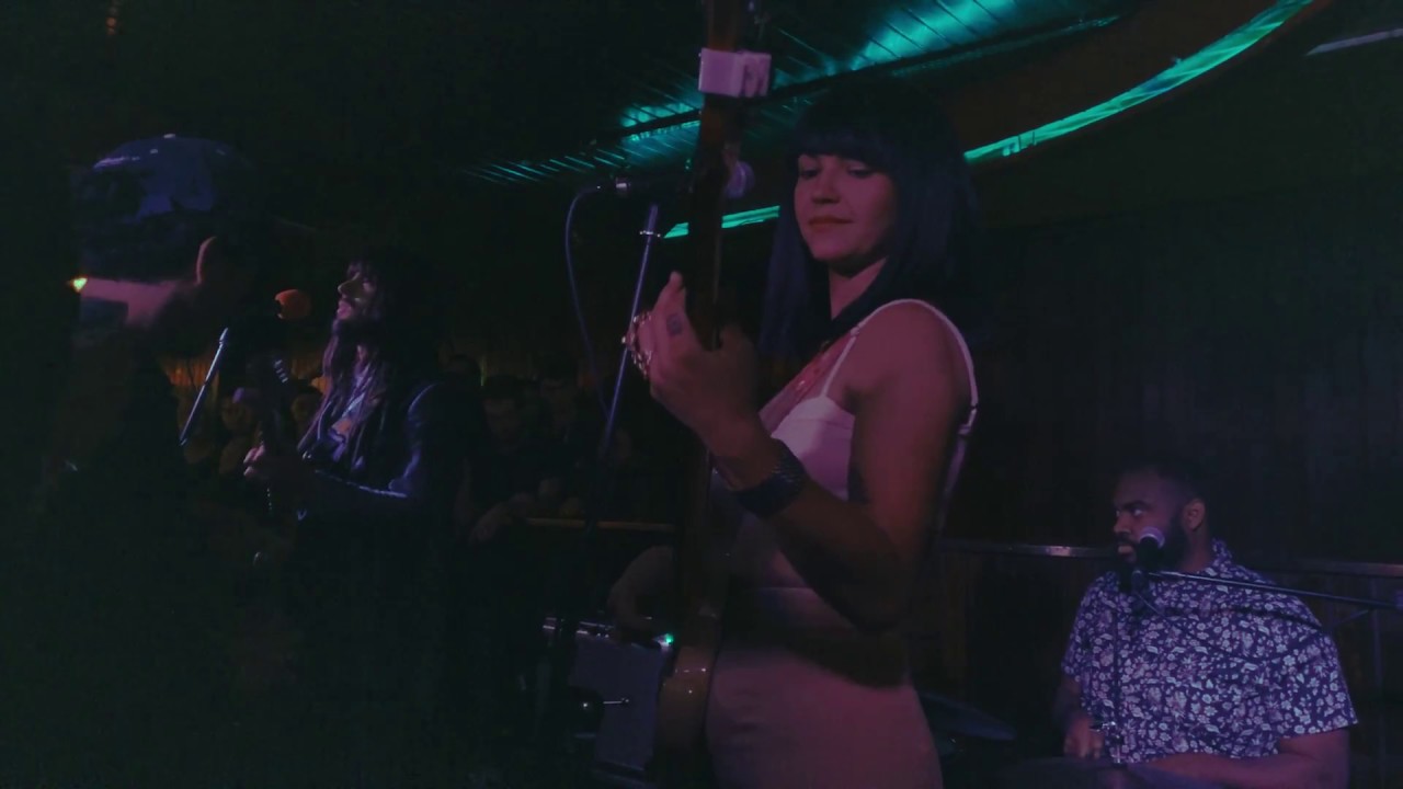 Khruangbin - 