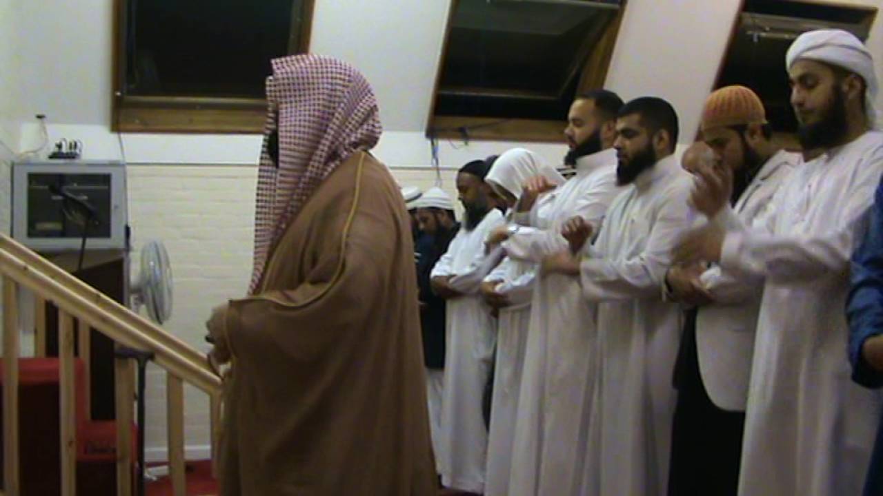 Imaam from Madina leading Esha Salaah in Daarul Huda Bedford