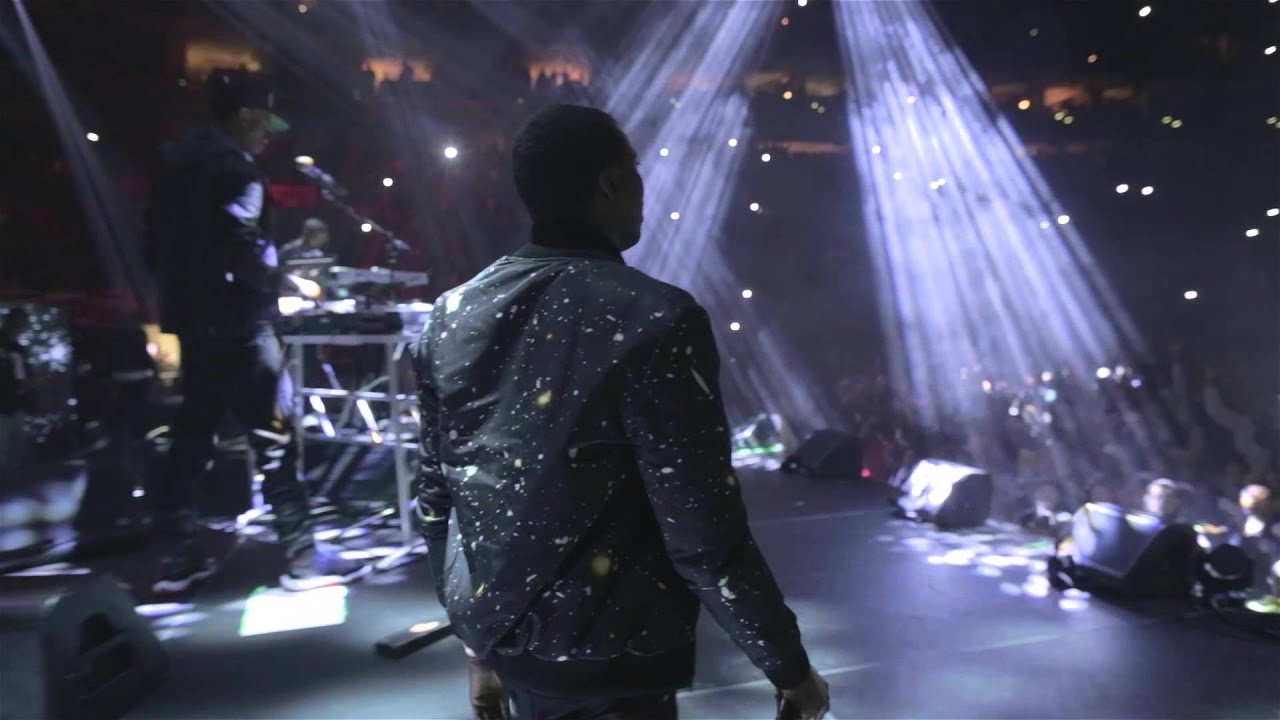 MEEK MILL - POWERHOUSE 2013 BRINGS OUT RICK ROSS [VLOG PT1]