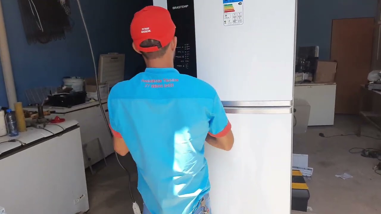 geladeira Brastemp BRM /56/nova menos de /1/ano de uso não gela