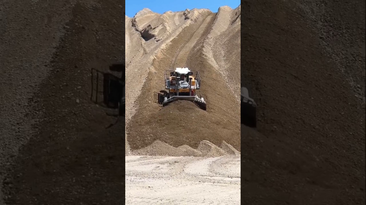 HEAVY DUTY 🪨 LIEBHERR- PR 776 BULL DOZER 🔥🔥🔥🔥
