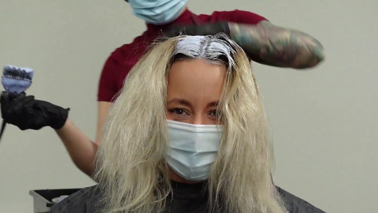 CUM SĂ ÎȚI DELOCOREZI RĂDĂCINILE FOARTE CRESCUTE FĂRĂ PETE ȘI UNIFORM #salonskandal #lucyskandal