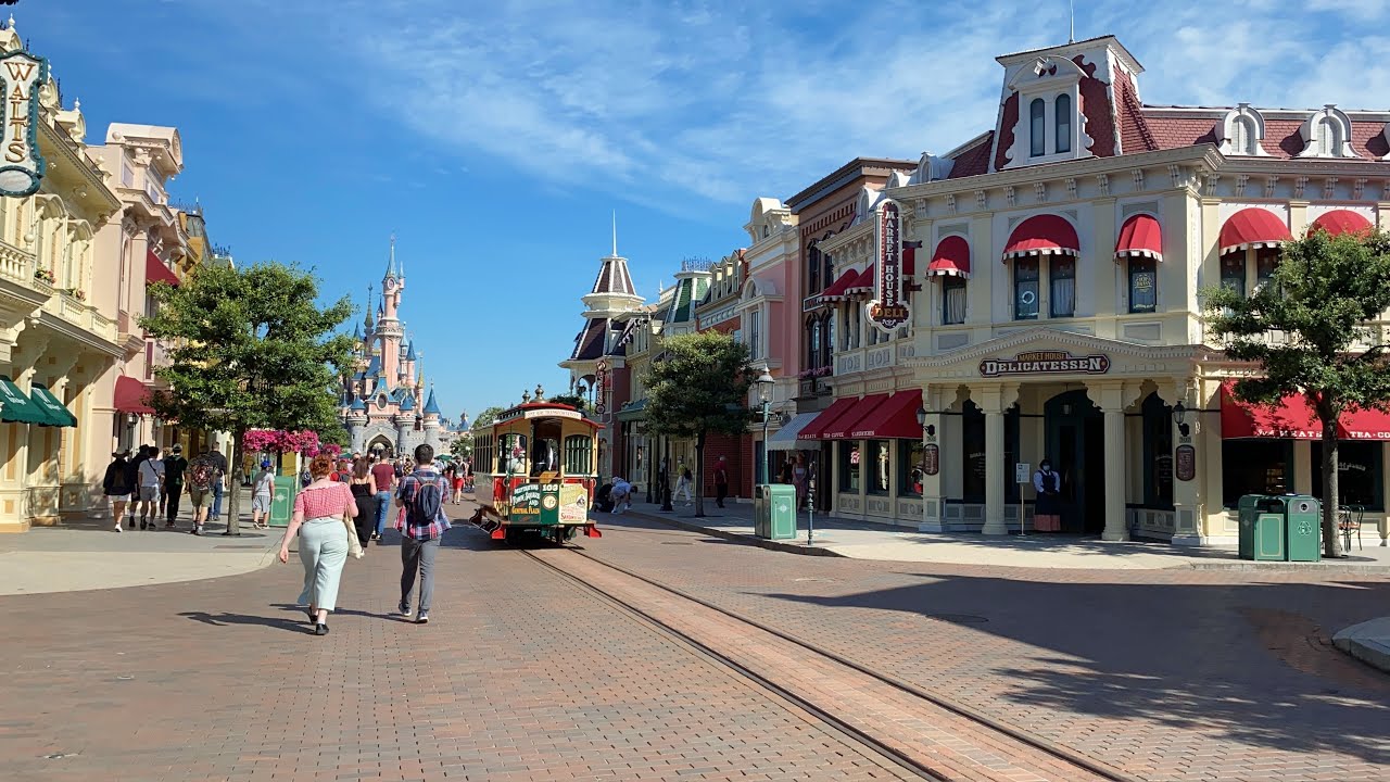 Disneyland Paris Backstage Secrets