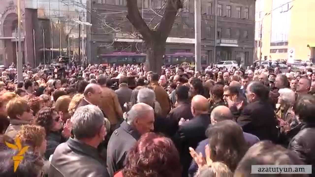 Երևանում վերջին հրաժեշտը տվեցին դերասան Կարեն Ջանիբեկյանին