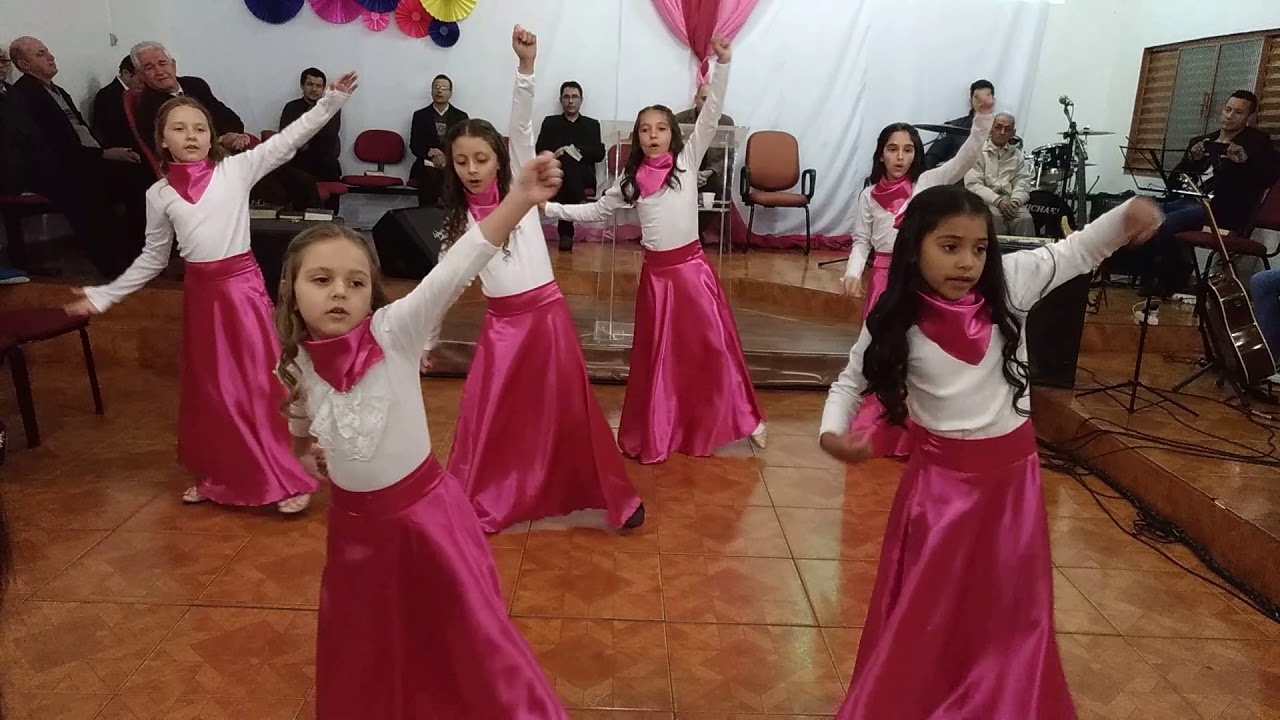 Coreografia nada pode calar um adorador