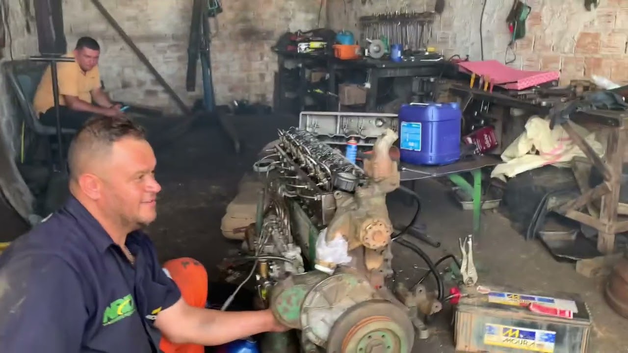 Primeira partida do motor 🙏🏼😍 MERCEDES BENZ 1113