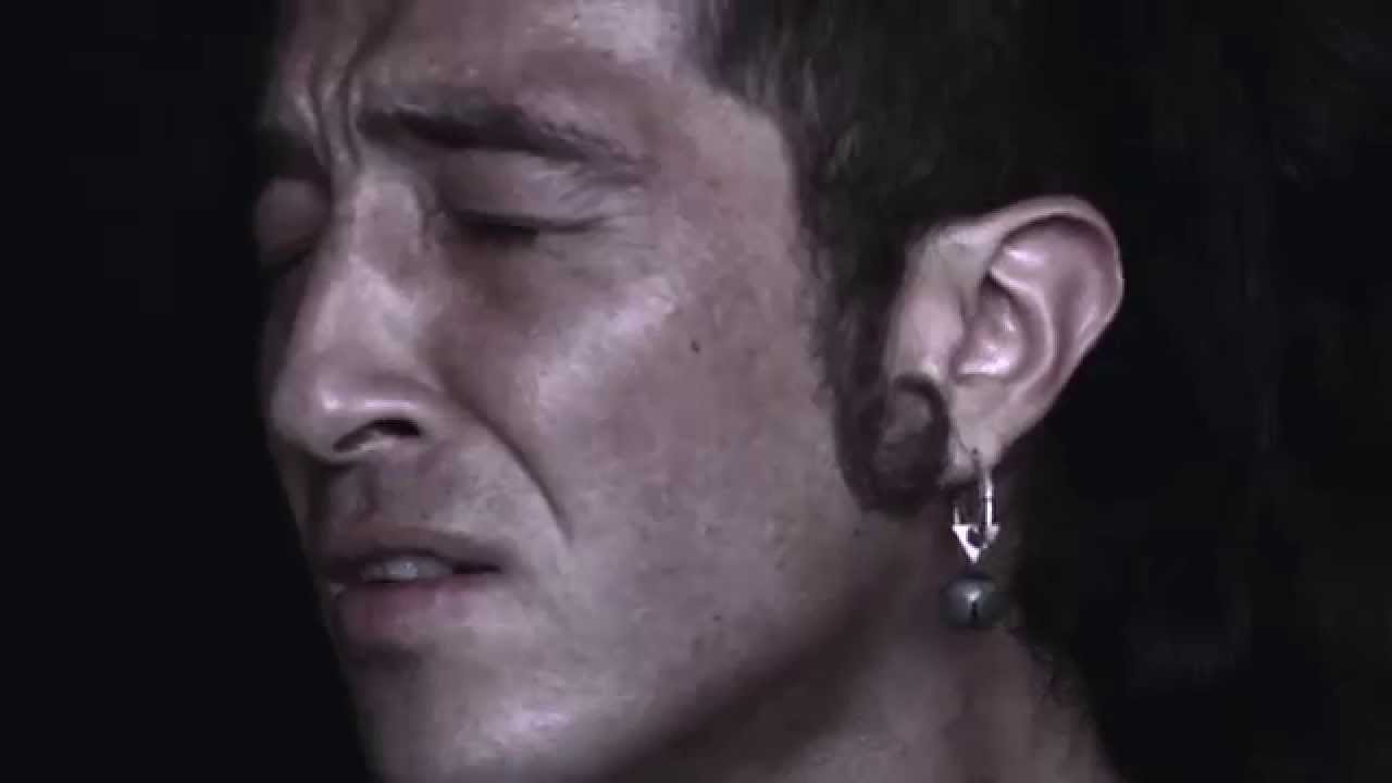 Y vuelve la luna llena, Chinoy