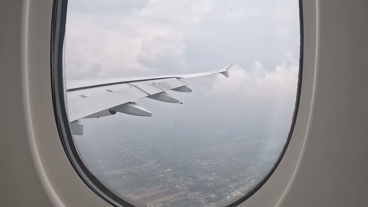 4K  Landing: Airbus A380-800 Emirates EK384 Suvarnabhumi Airport | Bangkok