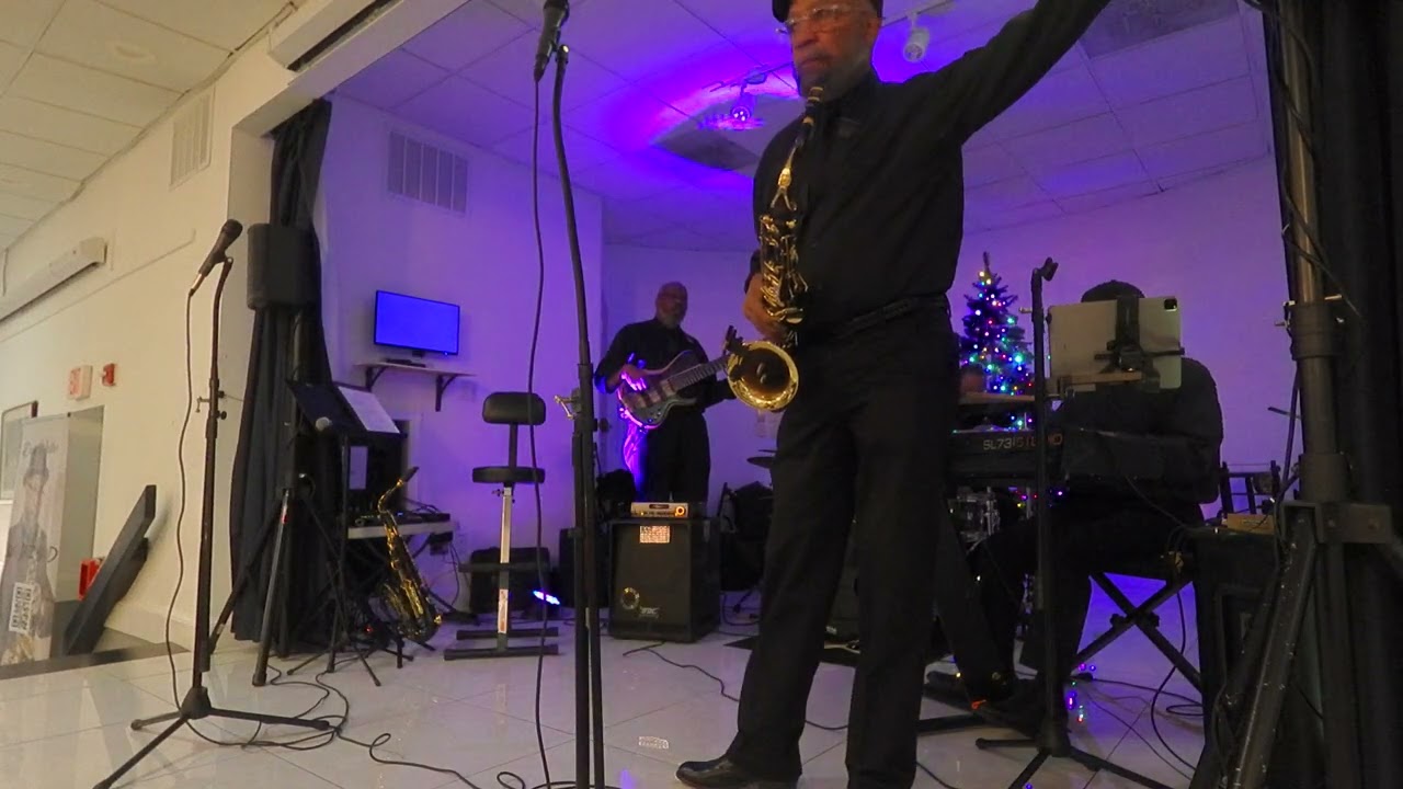 DWQ does Blue Bossa at Contee 121325