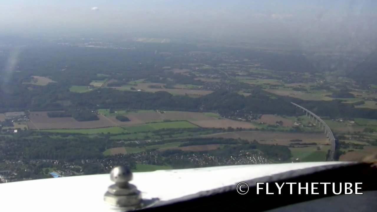 VOR Approach RWY 23R at Düsseldorf ( DUS / EDDL ) Airport, HD Cockpit View
