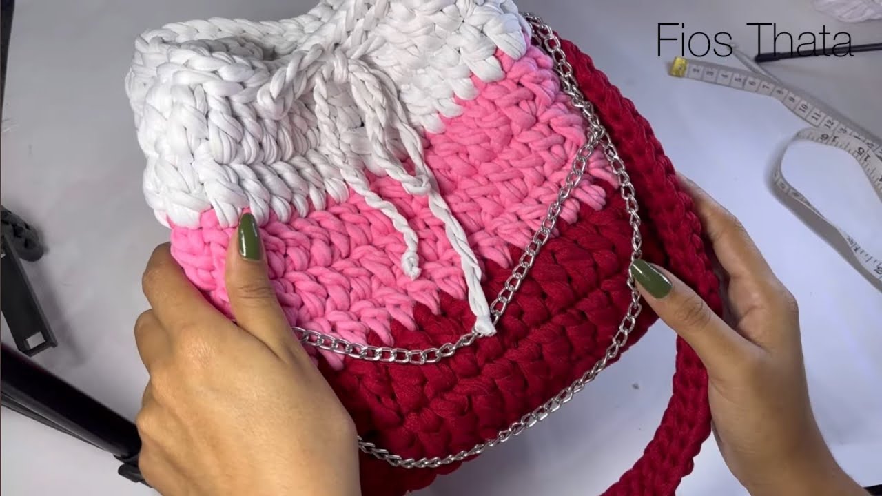 Crochê uma bolsa simples e bonita é indicada para iniciantes