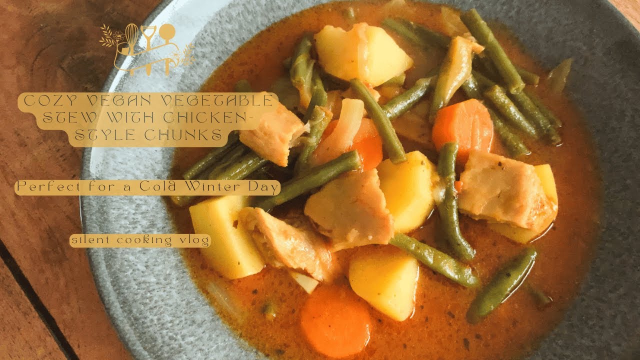 Cosy Vegan Vegetable Stew with Chicken-Style Chunks | Perfect for a Cold Winter Day