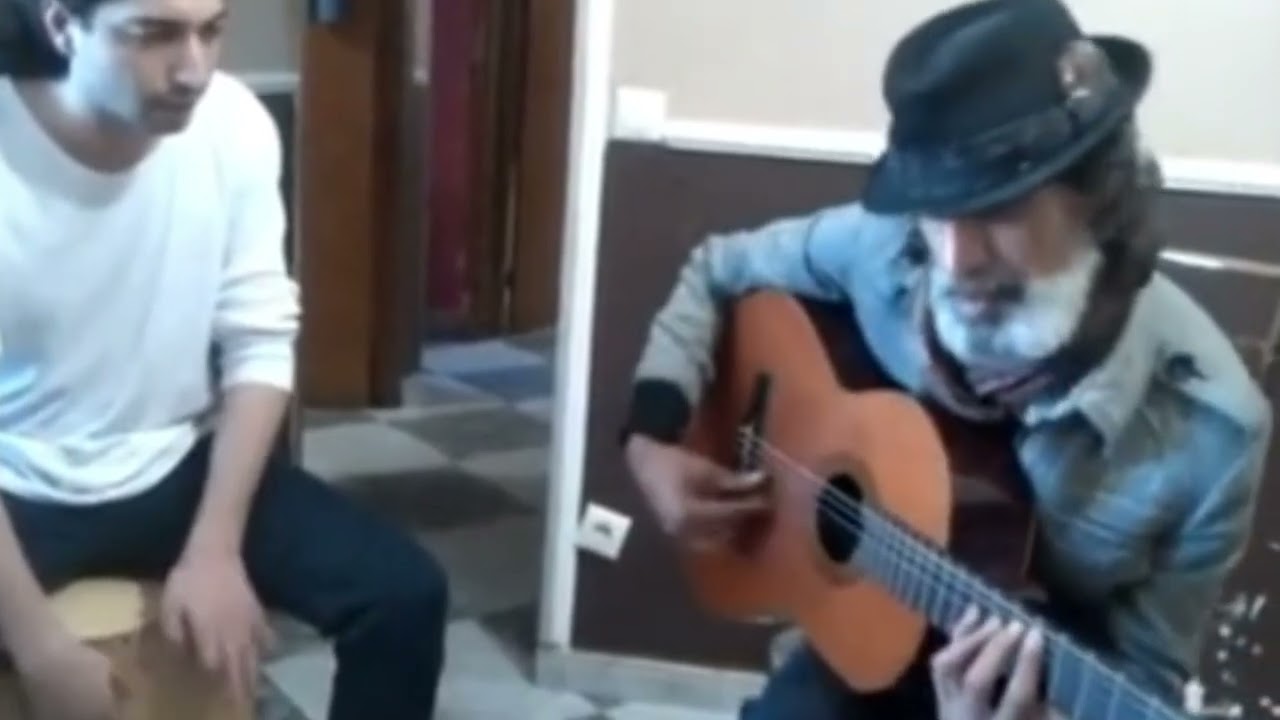 EMILIO CARACAFE FALSETA POR BULERIAS OLE 👏#artegitano #guitarra #buleria #flamenco24h #rumbaflamenca