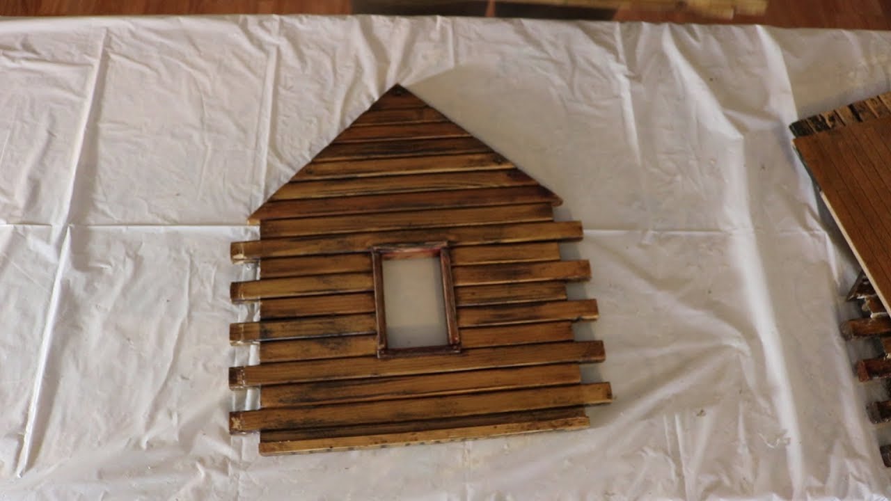 1:12 Scale Log Cabin Dollhouse