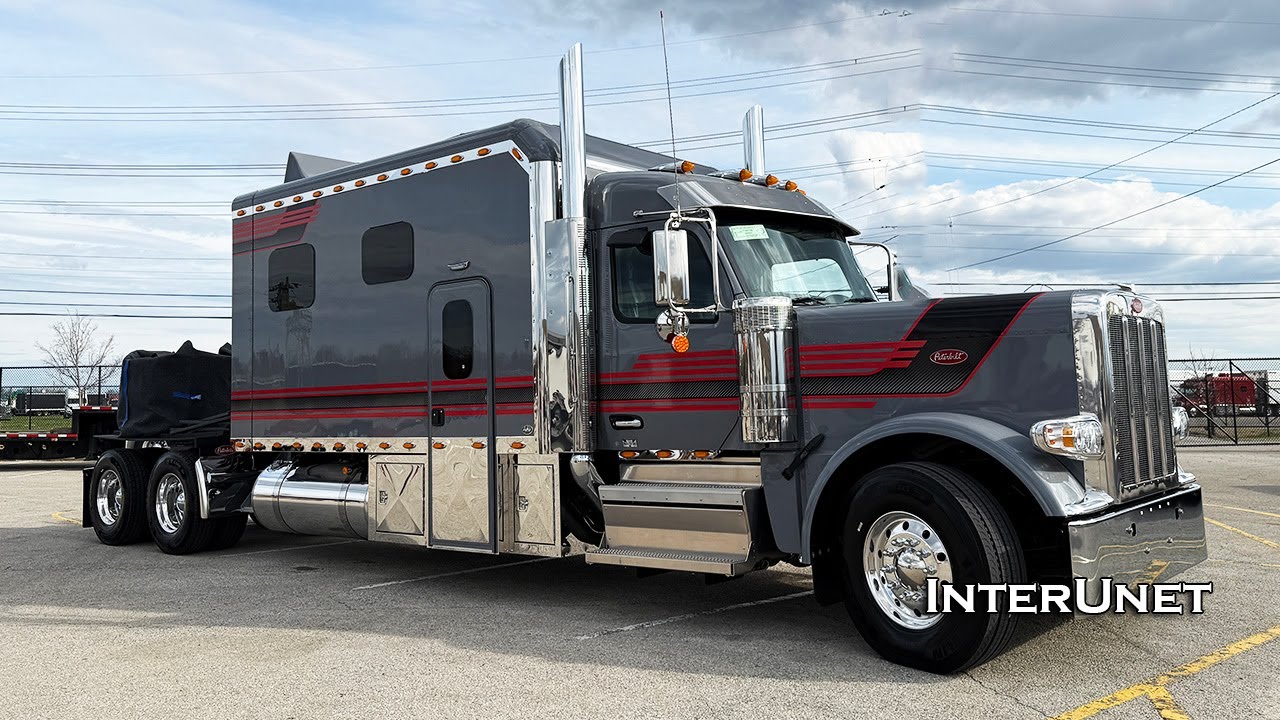 2025 Peterbilt 589 Ultra Cab X15 Cummins 565 HP Long Haul SEMI with 156