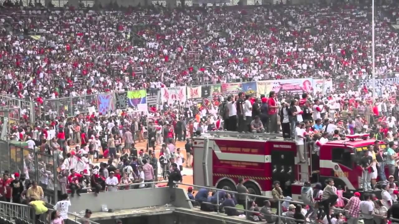 Konser Salam 2 Jari Menuju Kemenangan Bersama Jokowi-JK