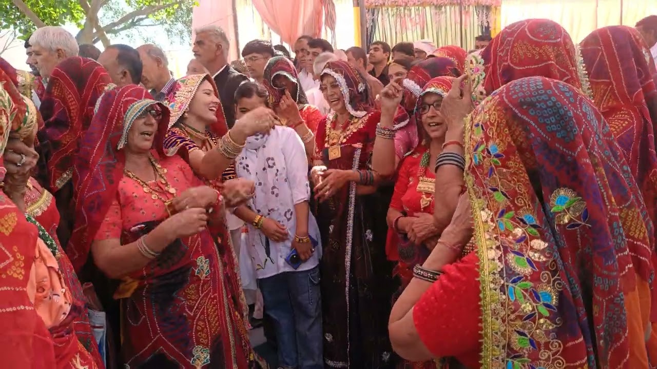 बाई फुटरी लागय थारी चाल बिरा को शानदार गीत।। बीरो गयो सीकर शहर चुनड़ी बोई लायो।।
