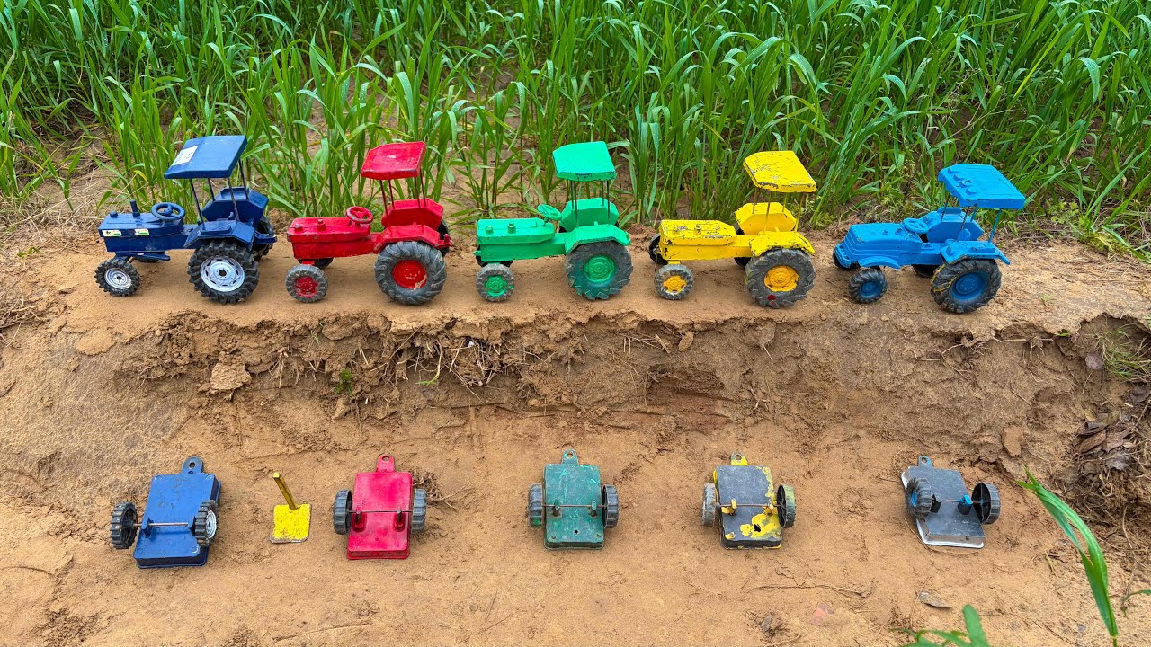 All the tractors that came from the village came to collect their trailers.#175