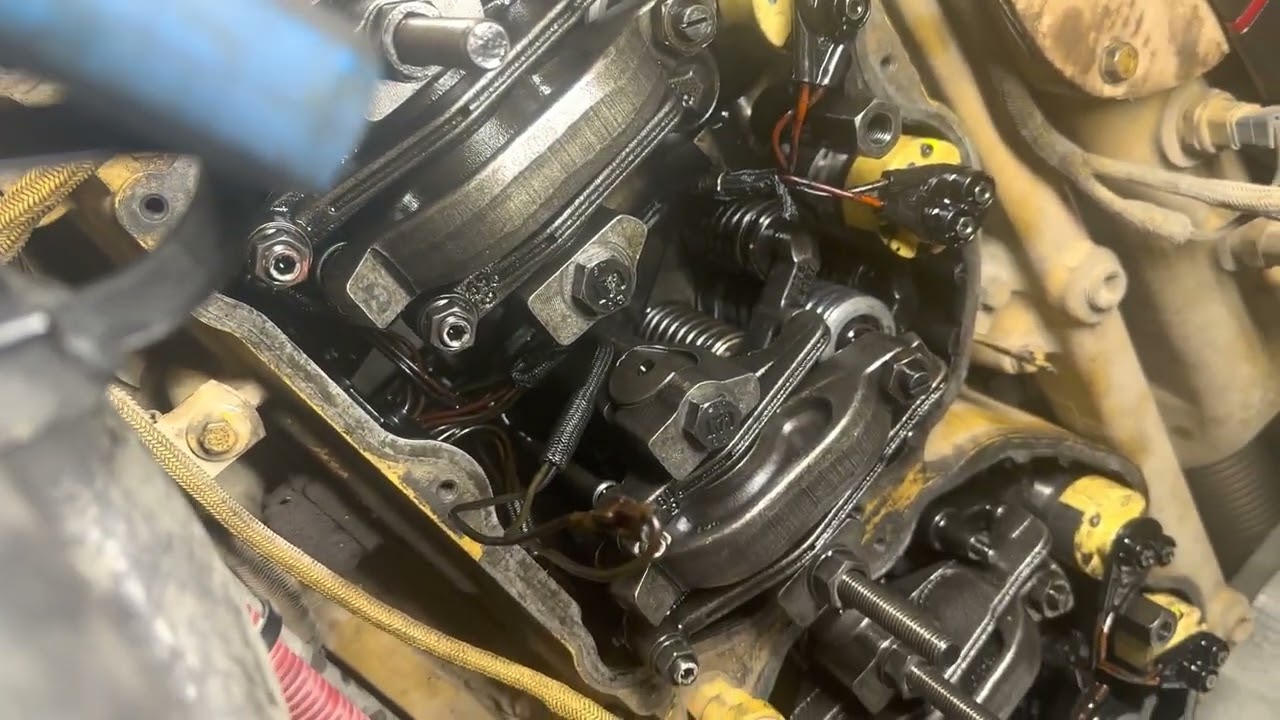Caterpillar C-12 ajuste de válvulas injectores