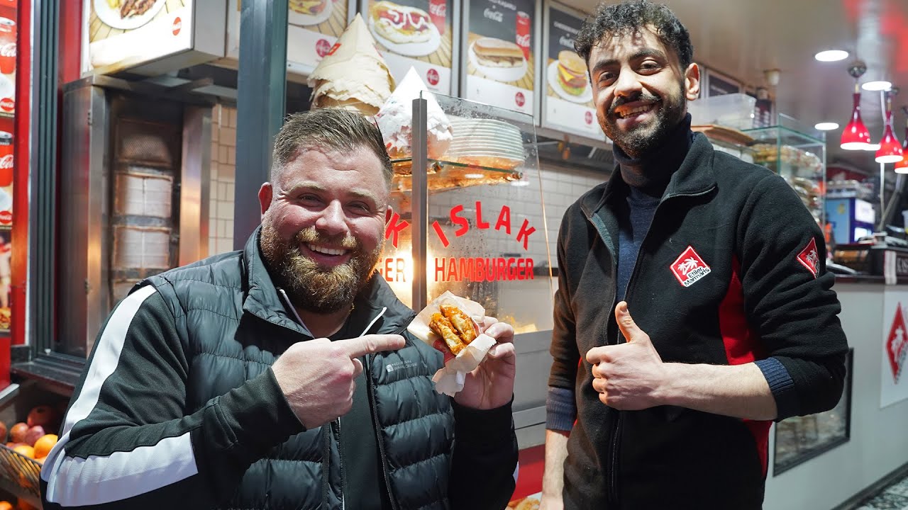 Trying A &pound;1 Street Burger In Istanbul | Food Review Club