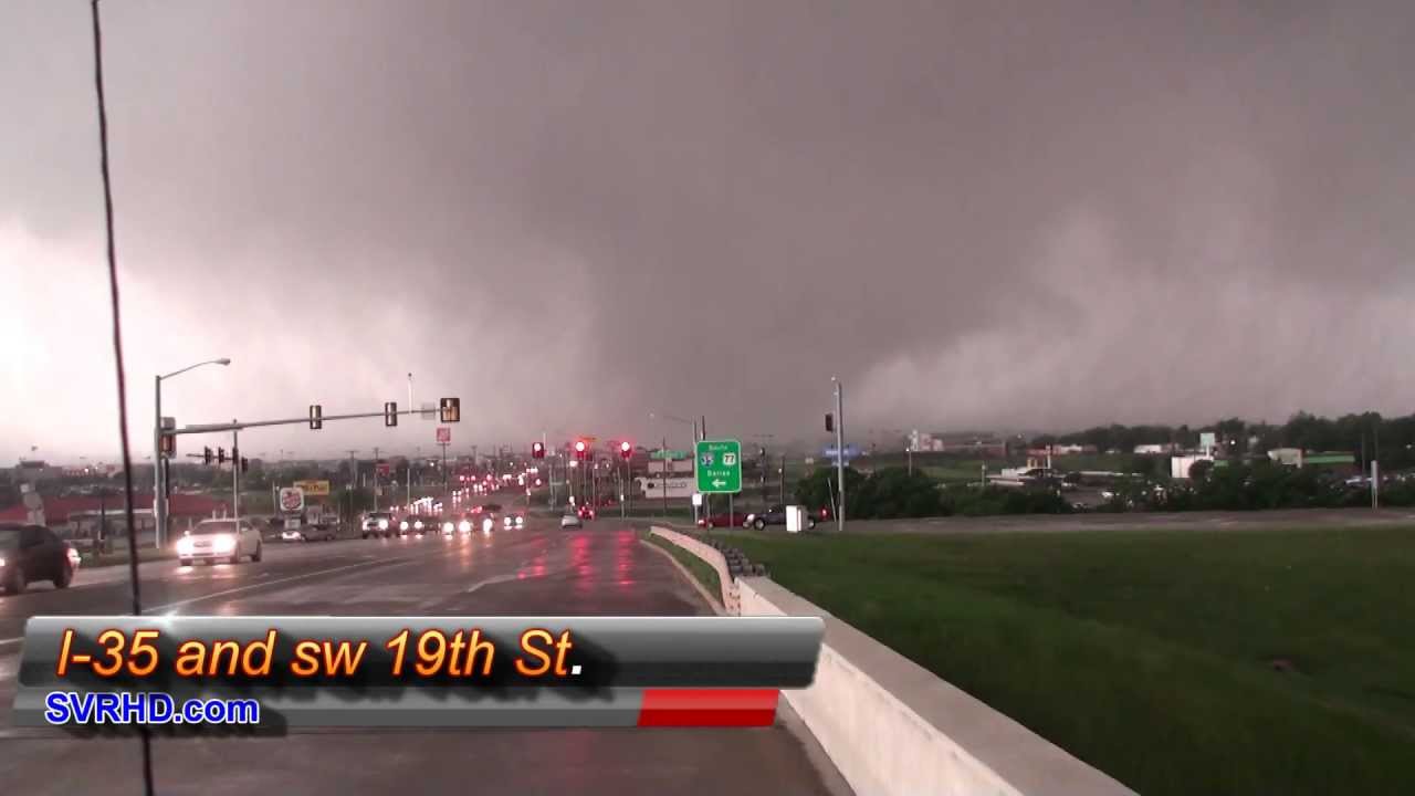 Moore Oklahoma Tornado May 20 2013
