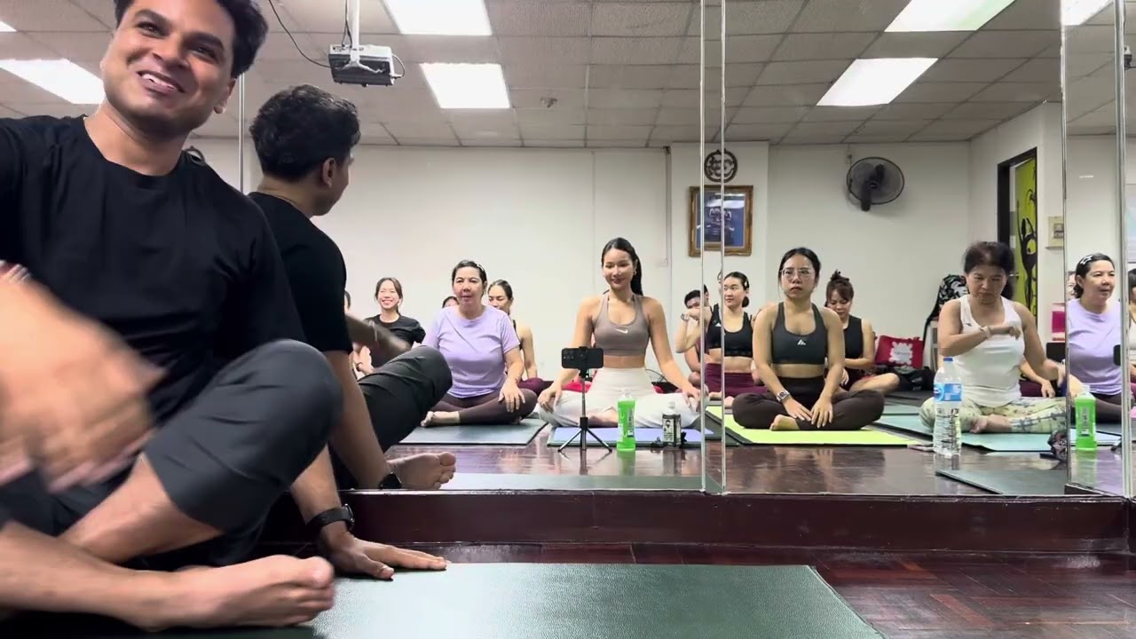Workshop with Master Mohit - Bangkok Yoga