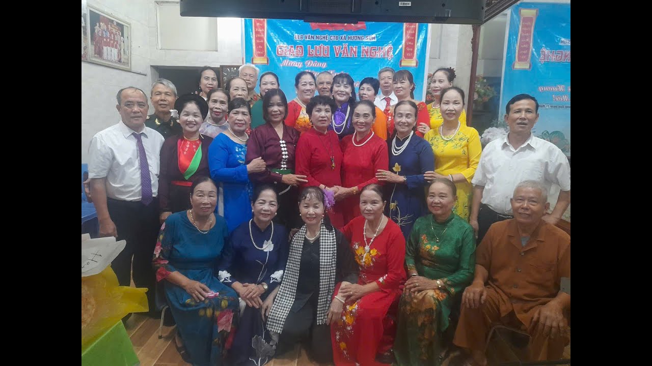 Giao lưu văn nghệ CLB văn nghệ Hội CTĐ xã hương sơn, CLB yến hương, CLB mỹ đức ứng hòa