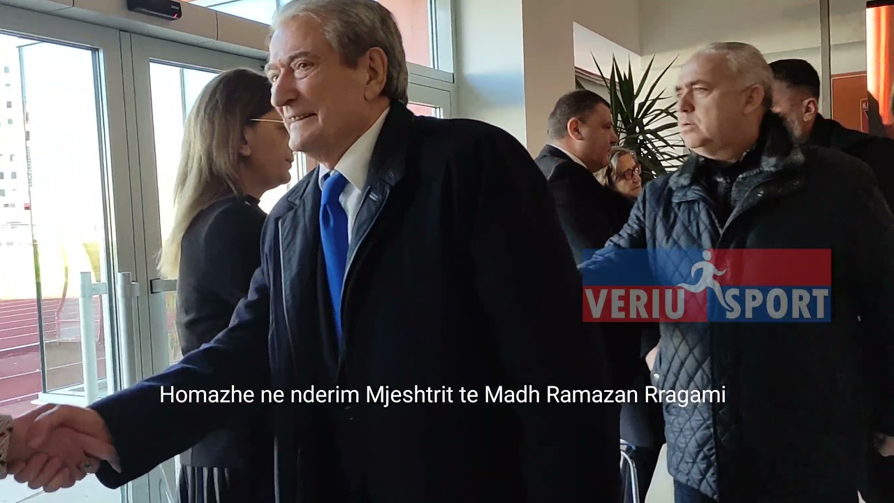 Ceremonia e përcjelljes për në banesën e fundit, legjendës së futbollit shkodran, Ramazan Rragami