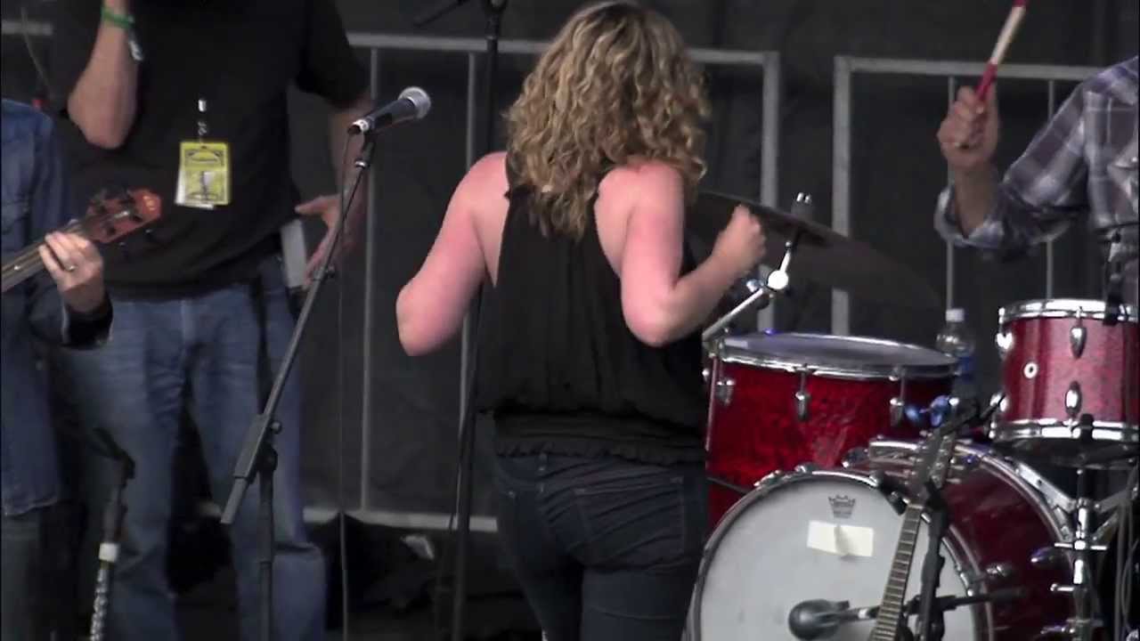 Amy Helm & Friends - 