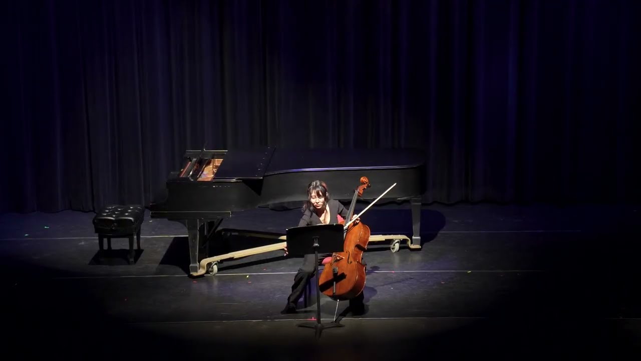 Cello Suite 1, Prelude (BACH) Performed by Galilea Dominguez